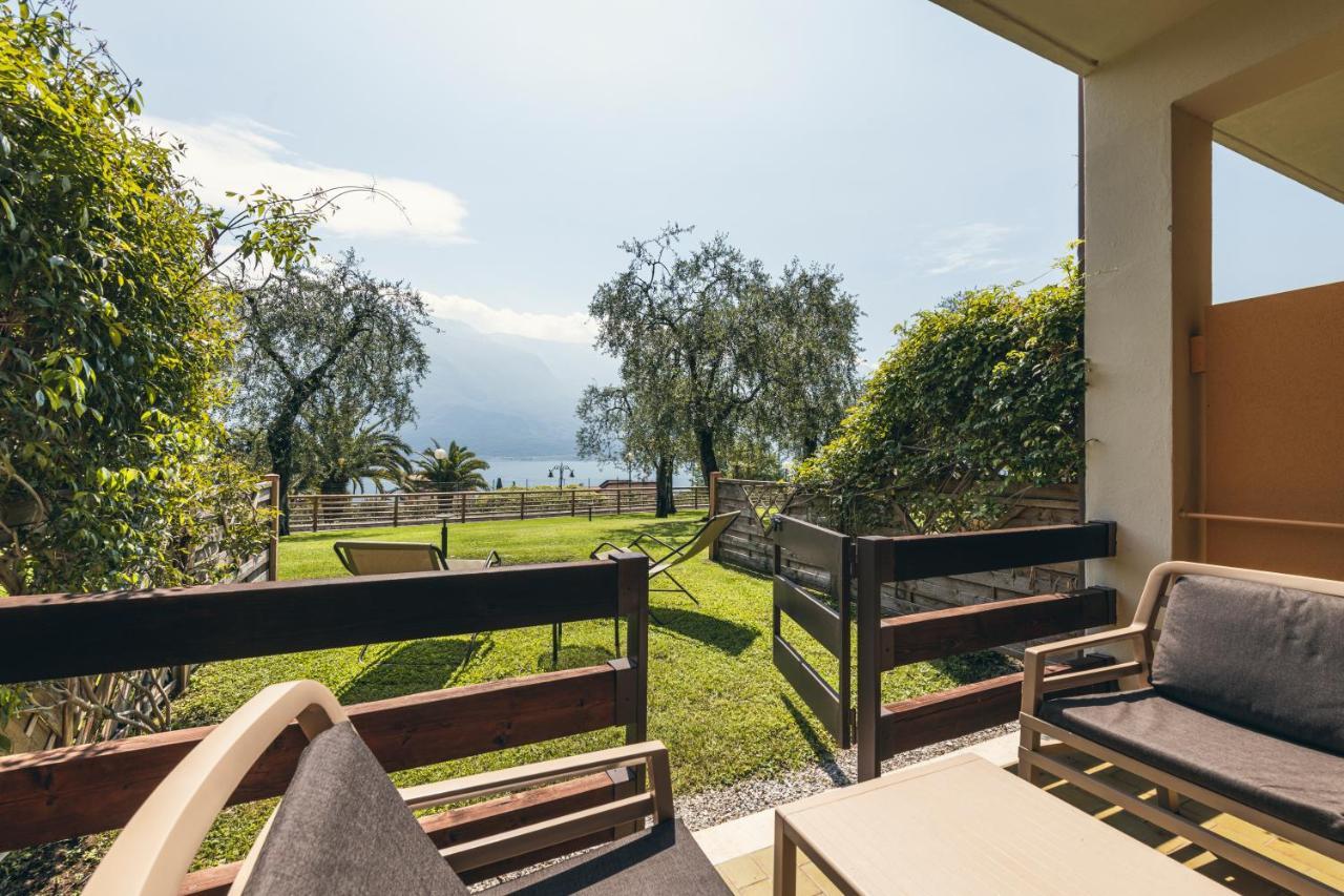 Hotel Caravel Limone sul Garda Exterior photo
