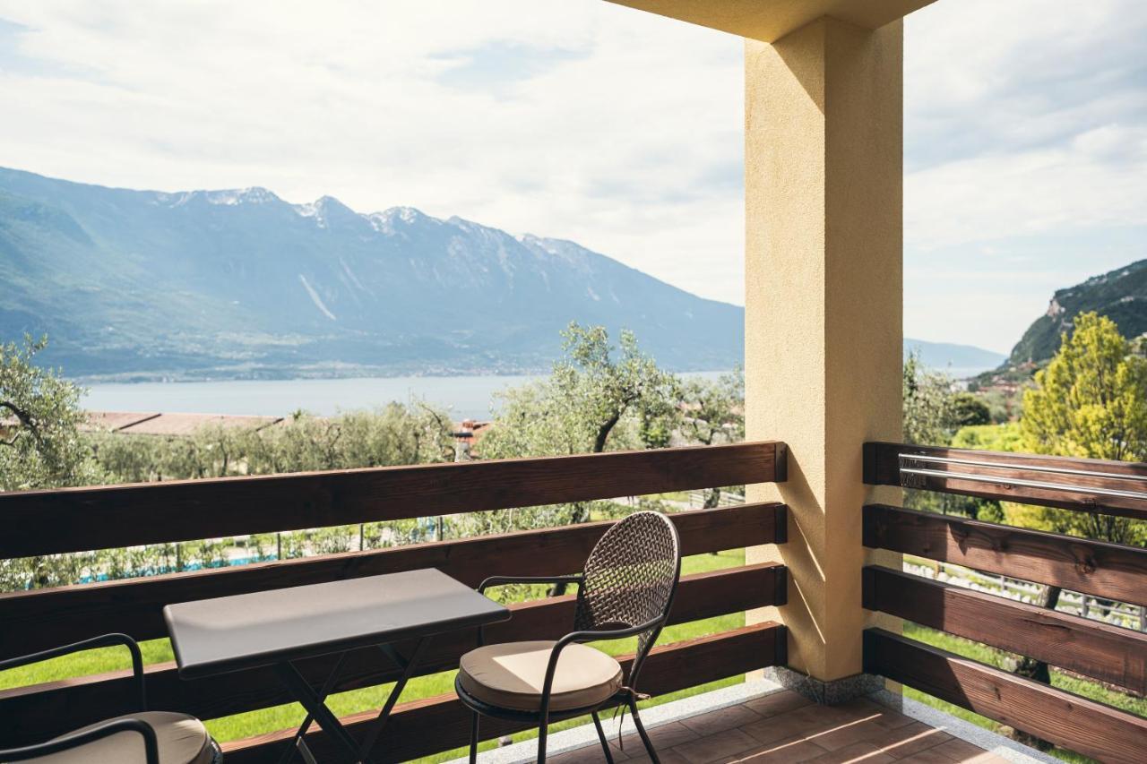 Hotel Caravel Limone sul Garda Exterior photo