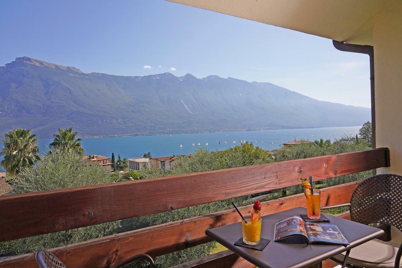 Hotel Caravel Limone sul Garda Exterior photo