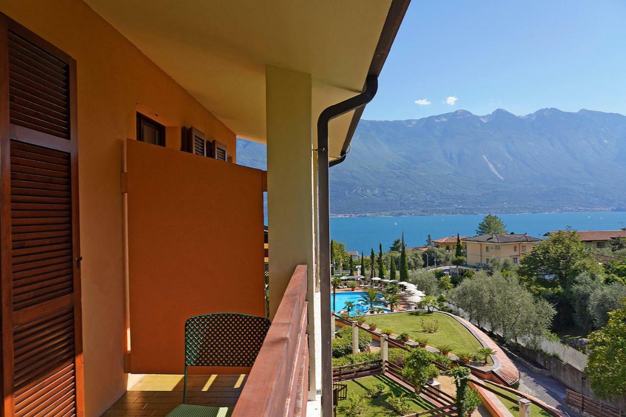 Hotel Caravel Limone sul Garda Exterior photo